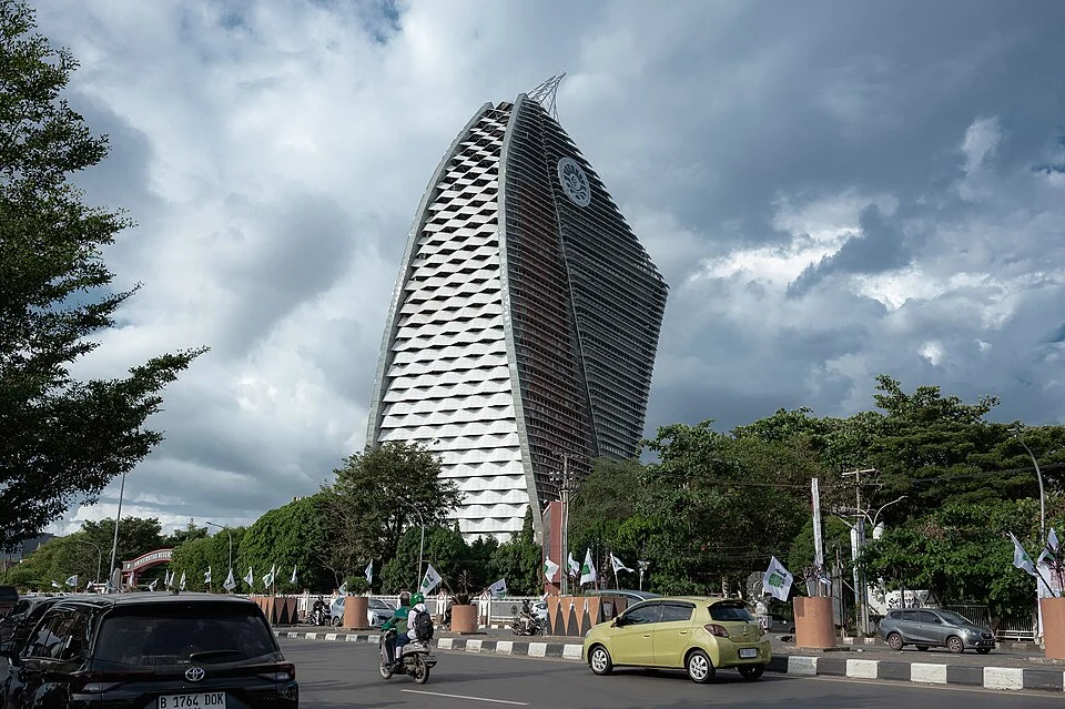Universitas Negeri Makassar Universitas Negeri Makassar